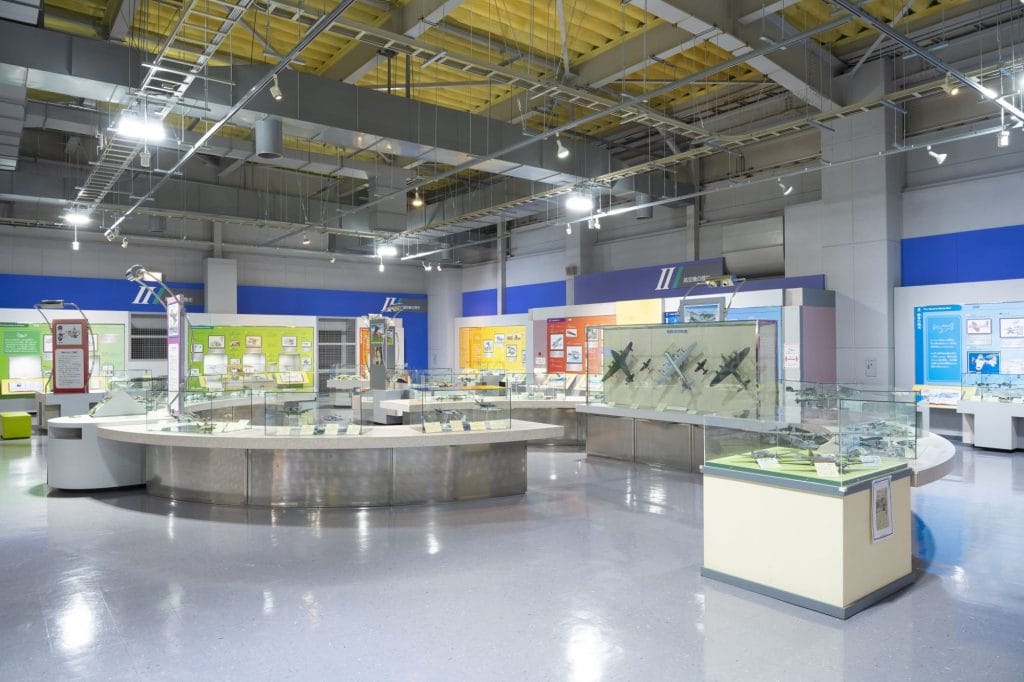 石川県立航空プラザの展示航空機2