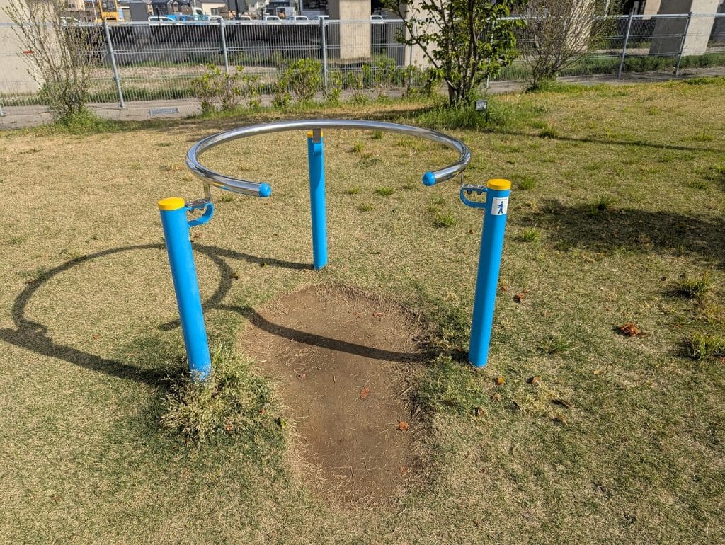 つばきの郷公園のフィットネス遊具3