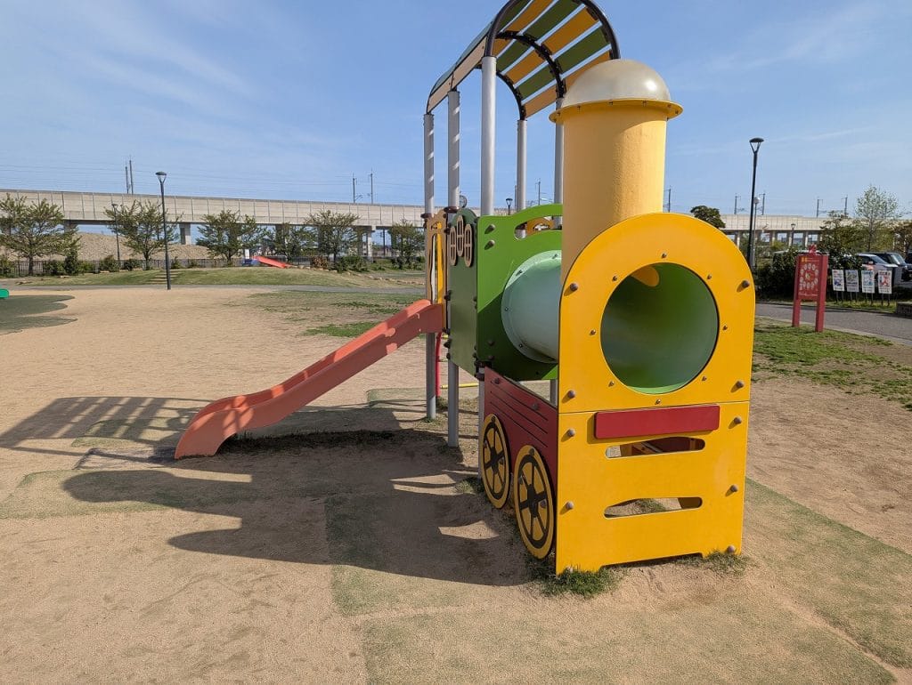 つばきの郷公園の幼児用遊具