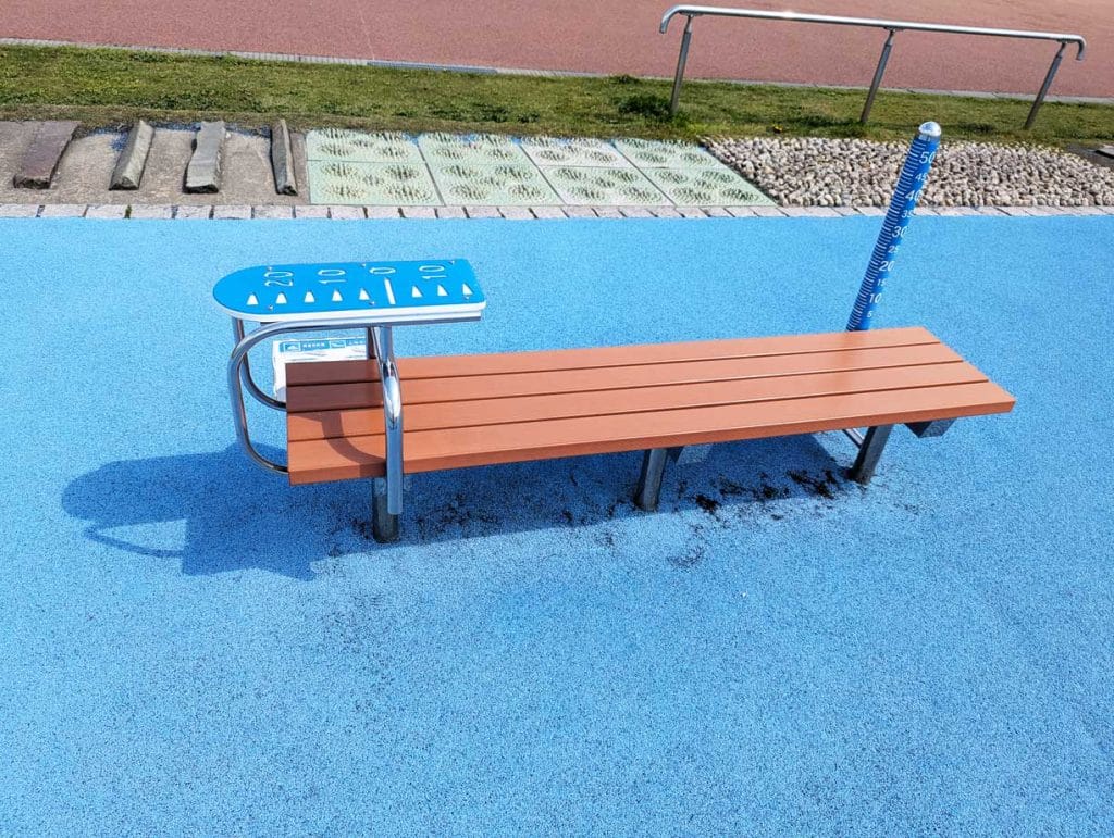 あがた公園のフィットネス遊具6