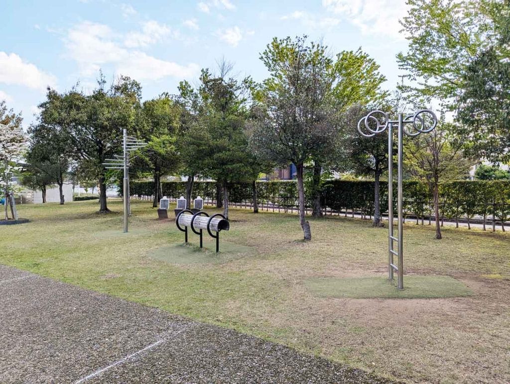 あらみや公園のフィットネス遊具