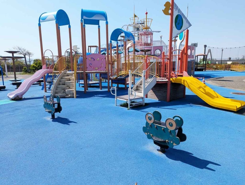 内灘町総合公園の幼児用遊具