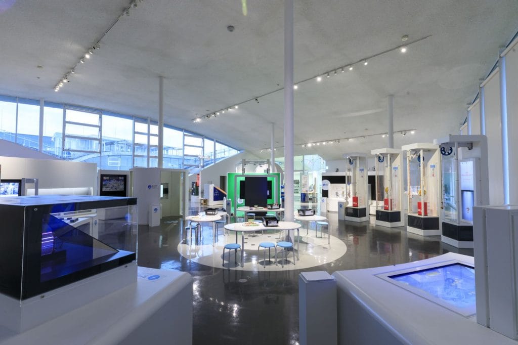 サイエンスヒルズこまつ13