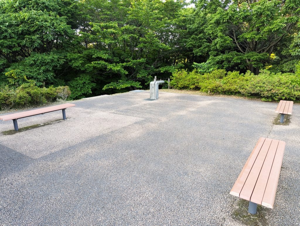 大乗寺丘陵公園 休憩スペース3