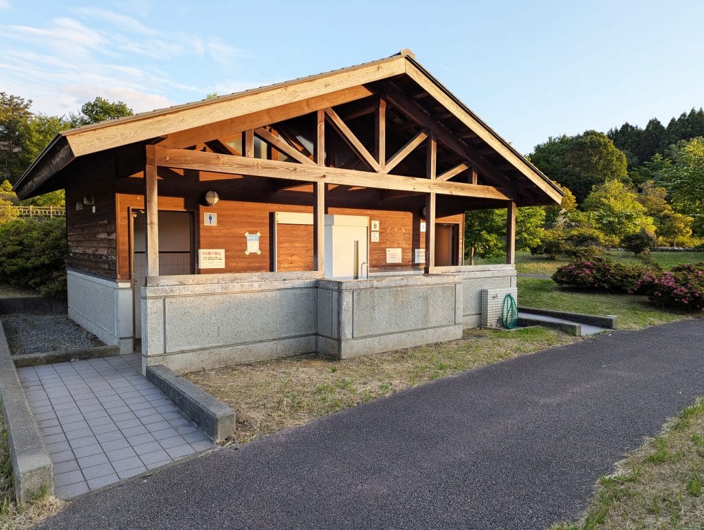 大乗寺丘陵公園 トイレ